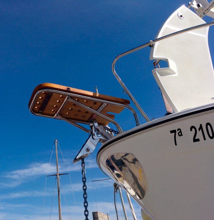 reparación e instalación en barcos